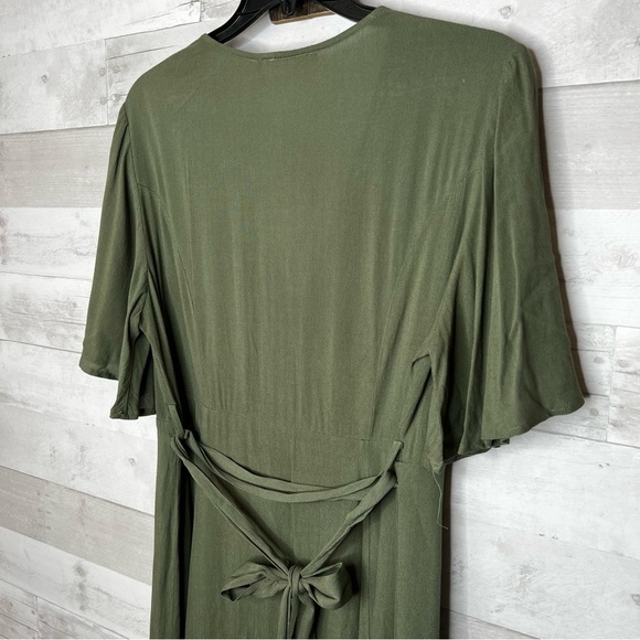 Lyn Bunches Olive Green Midi Dress - Picture 3 of 4